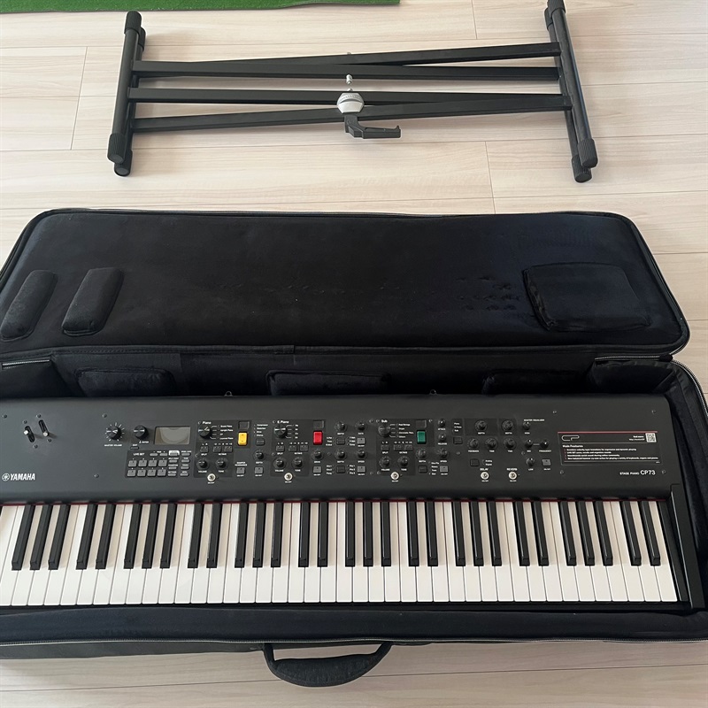 YAMAHA CP73の画像